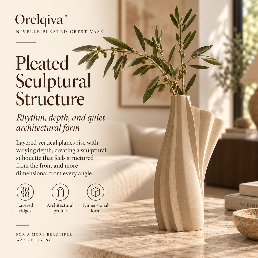 Orelqiva™ Nivelle Pleated Crest Vase